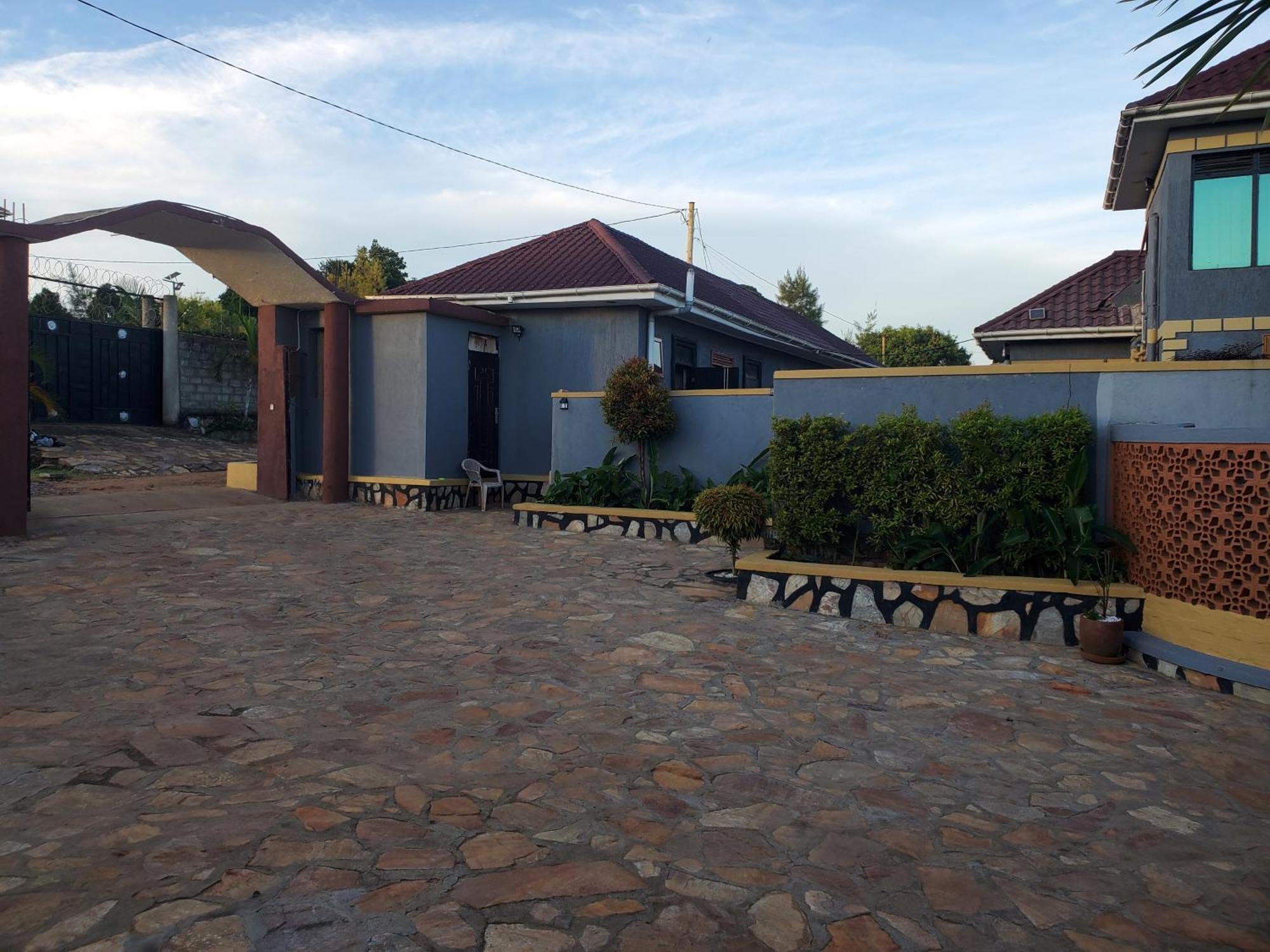 Gorilla African Guest House Entebbe Exteriér fotografie